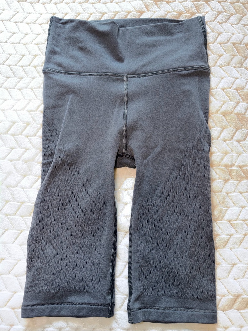 Lululemon Reveal Short Digital Rain Graphite Grey Size 2